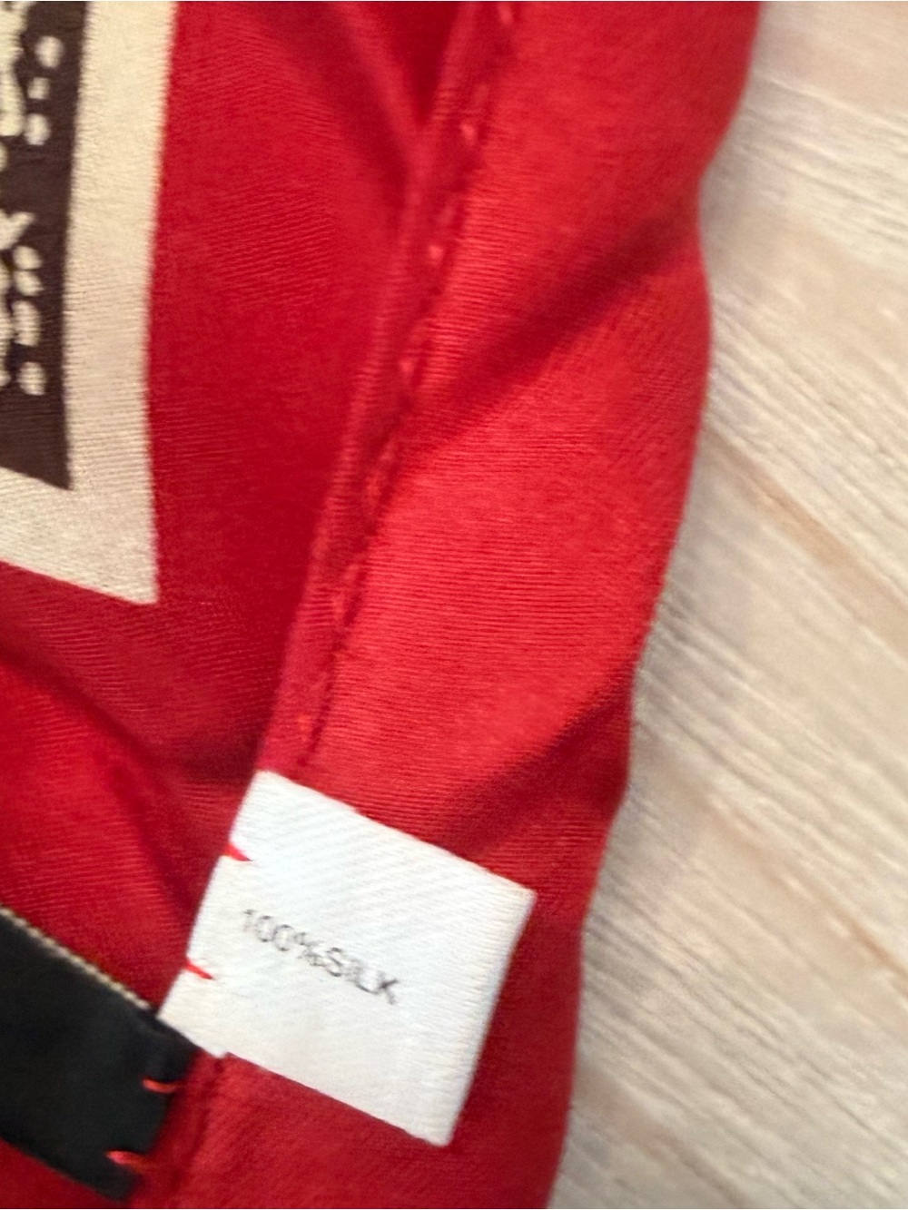 Talbots Red and Cream Equestrian Print Silk Scarf vintage - Picture 4 of 6